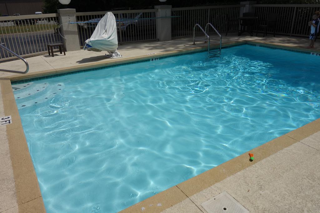 Country Inn & Suites By Radisson, Tuscaloosa, Al Екстериор снимка