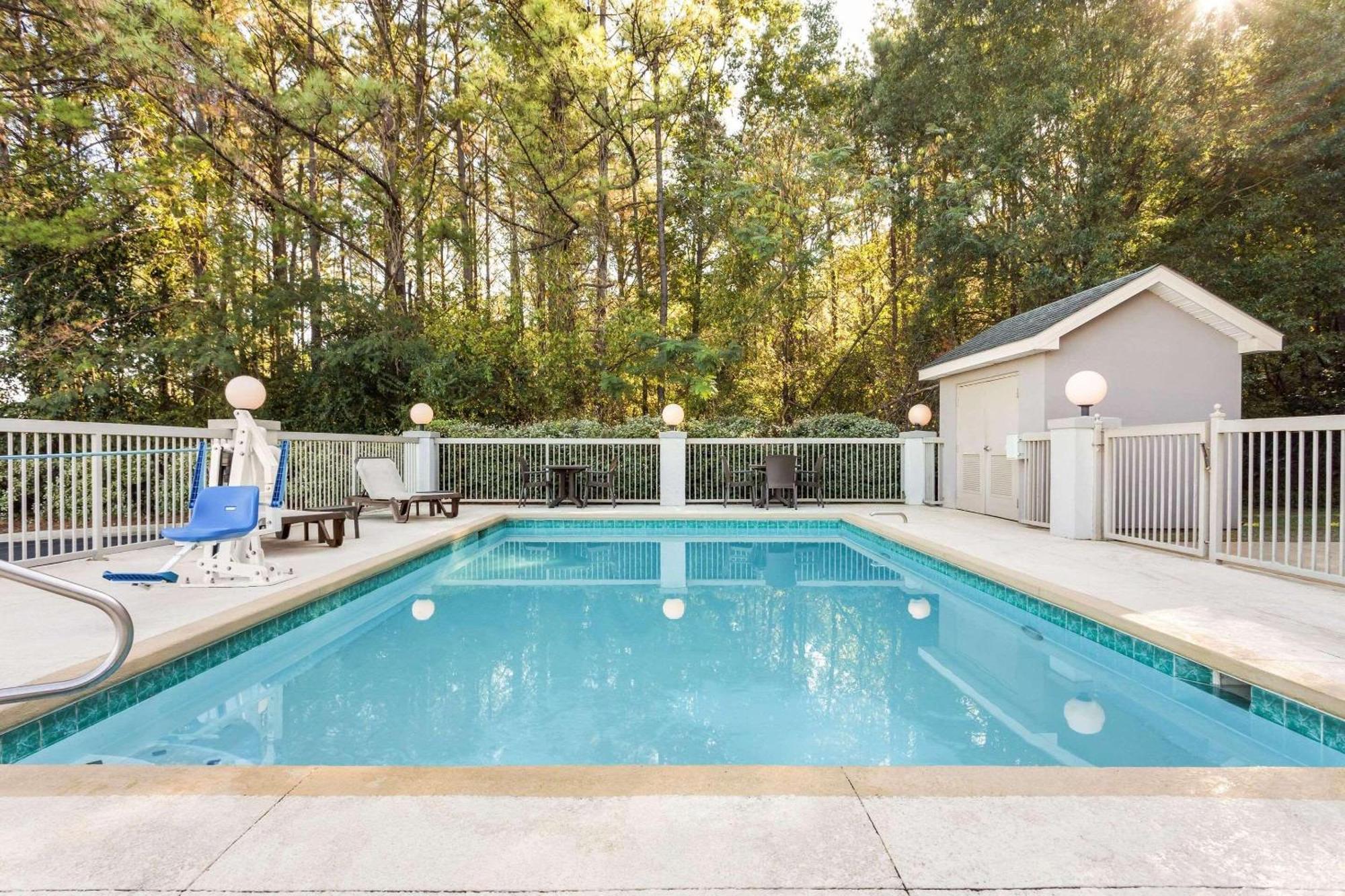 Country Inn & Suites By Radisson, Tuscaloosa, Al Екстериор снимка